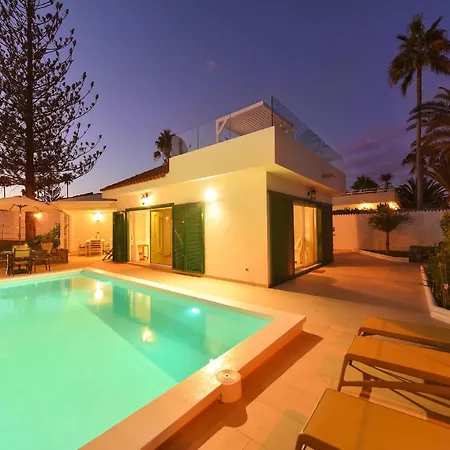 Villa Beachfront Del Ingles Exclusive Accommodation Breathtaking Views Over The Sea And Dunes Private Heated Pool Terrace Bbq 200 M To, * Las Palmas de Gran Canaria