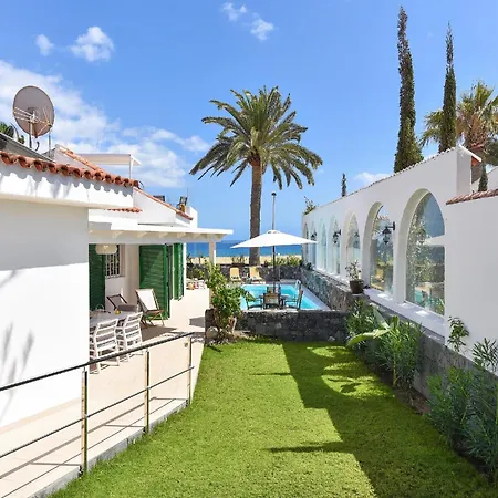 Villa Beachfront Del Ingles Exclusive Accommodation Breathtaking Views Over The Sea And Dunes Private Heated Pool Terrace Bbq 200 M To, * Las Palmas de Gran Canaria